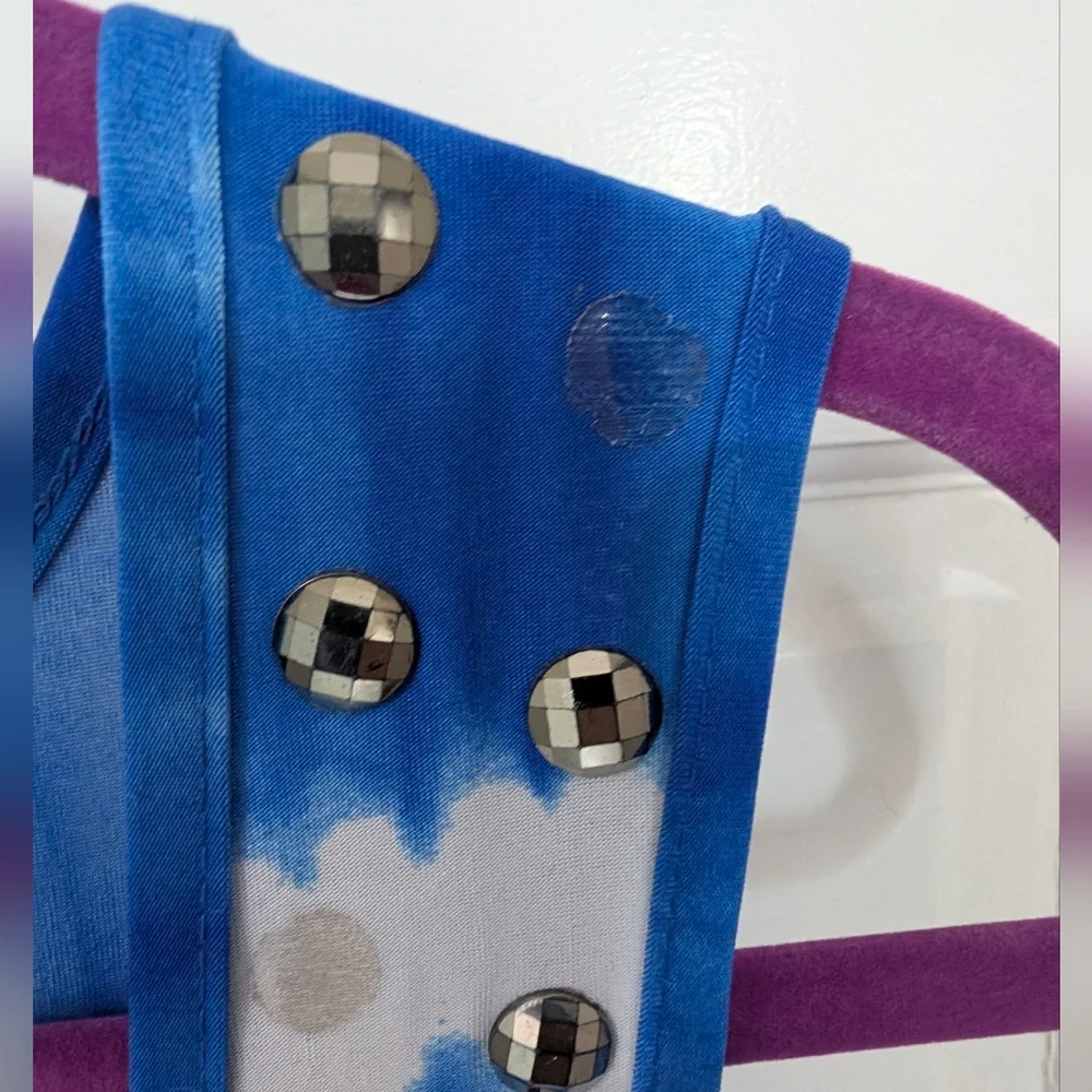 Blue Tie-Dye Sleeveless Dress with Stud Accents - Picture 5 of 7